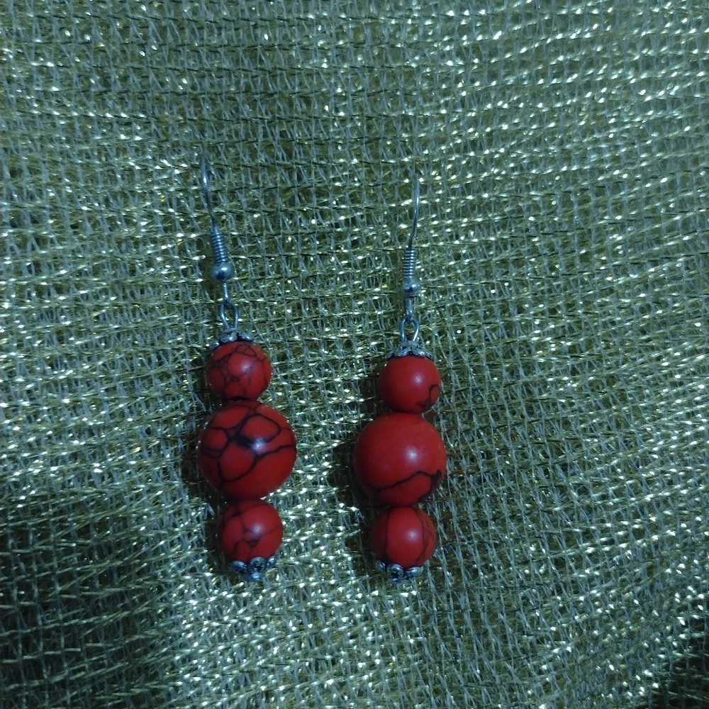 Elegant Red Beaded Earrings